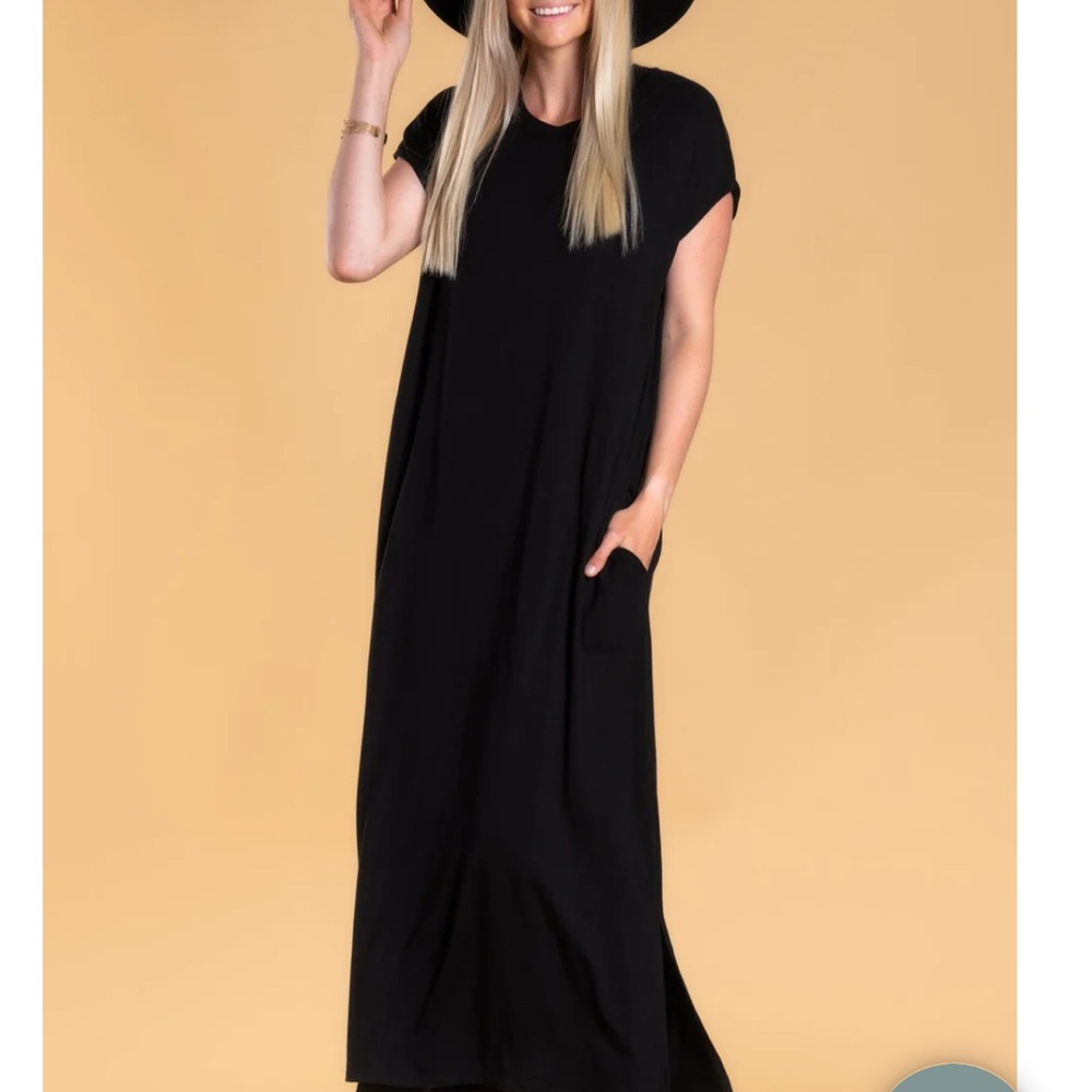 Brigette Brianna Classic cozy dress